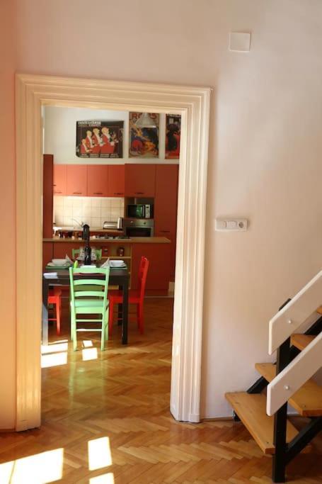 Quiet Home At Synagogue Budapeszt Zewnętrze zdjęcie